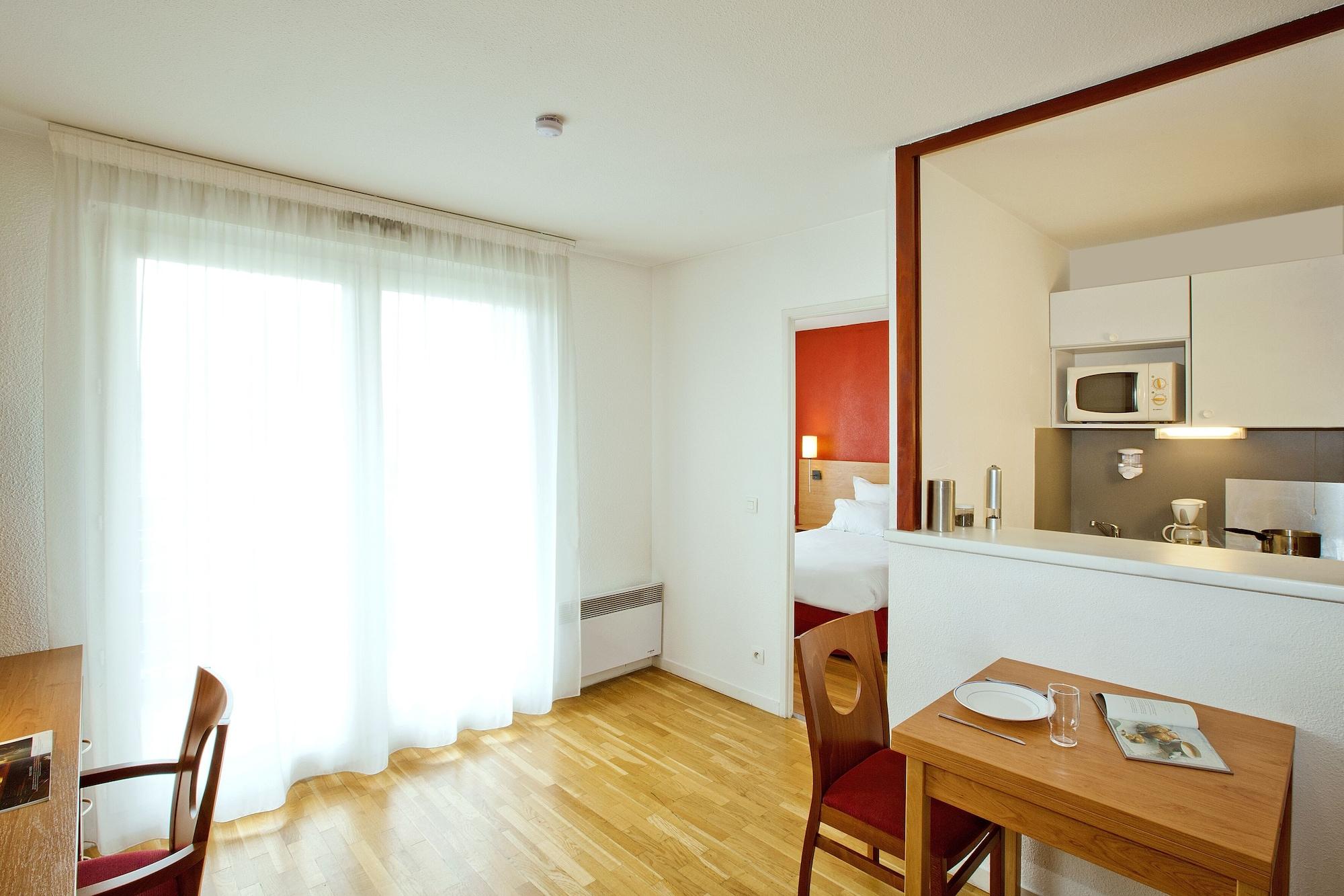 Sejours & Affaires Lyon Saint-Nicolas Zewnętrze zdjęcie