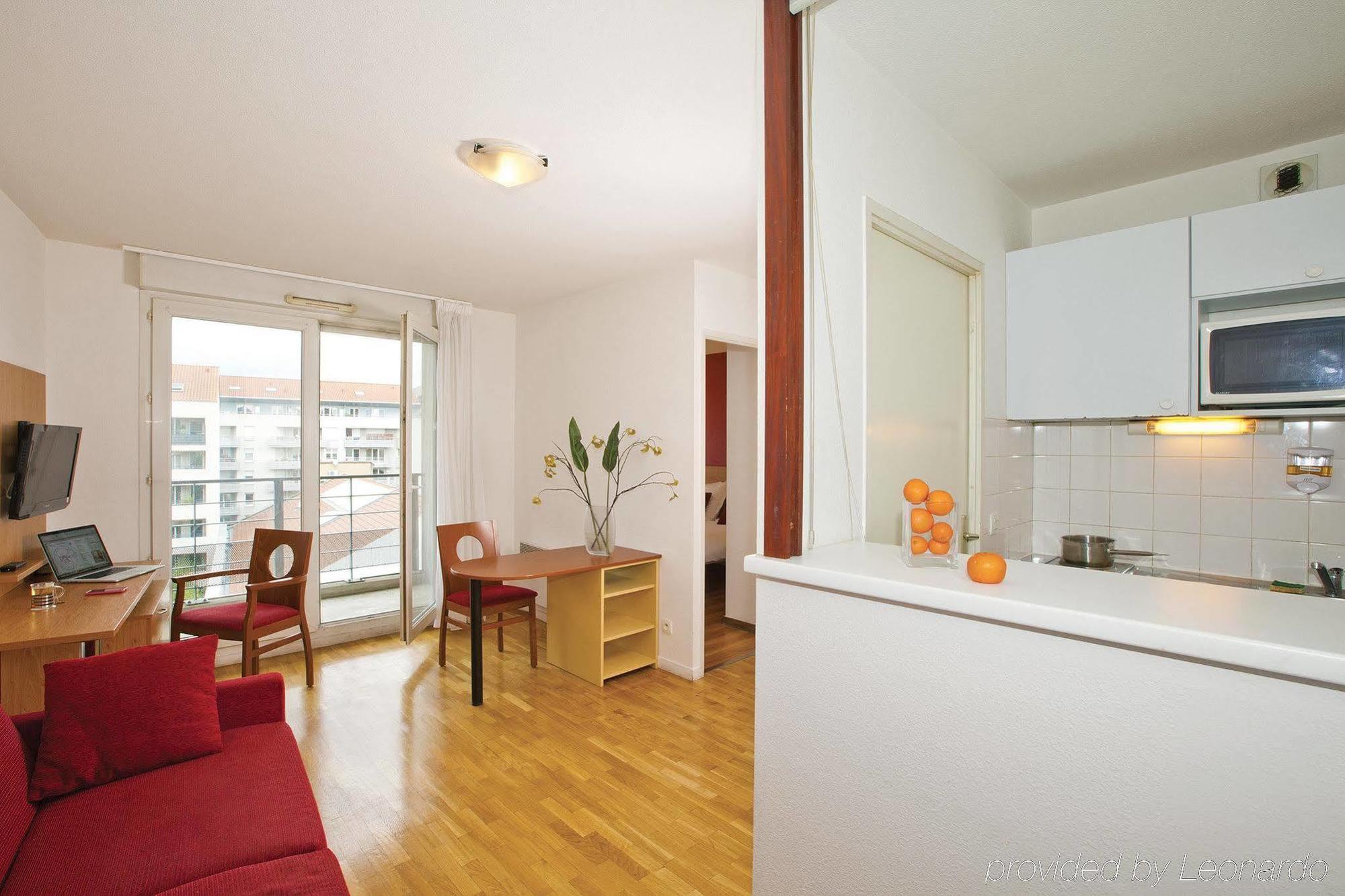 Sejours & Affaires Lyon Saint-Nicolas Zewnętrze zdjęcie